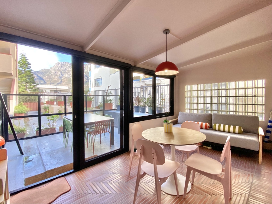 To Let 1 Bedroom Property for Rent in Tamboerskloof Western Cape